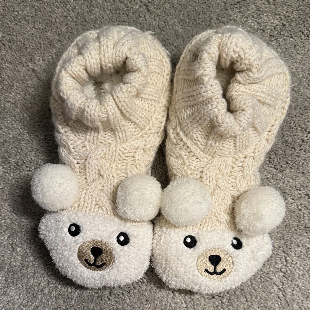 Cozy Cream Bear Knit Slippers for Women